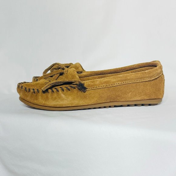 Minnetonka Kilty hardsole fringe slip-on Brown 6.5 - Picture 5 of 9